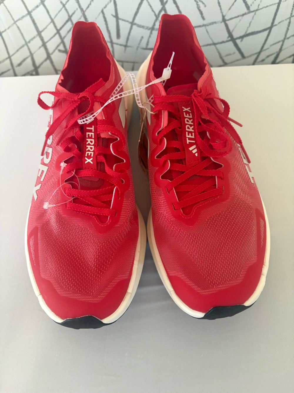 Adidas Men’s Terrex Agravic Speed Ultra trail running shoes in the "Pure Ruby - Picture 3 of 12